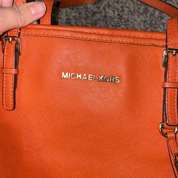 Orange Michael Kors tote purse - Picture 4 of 5